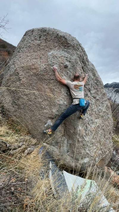 Toulumme Arete v7, Little Cottonwood Canyon - Beta Video from AaronChild