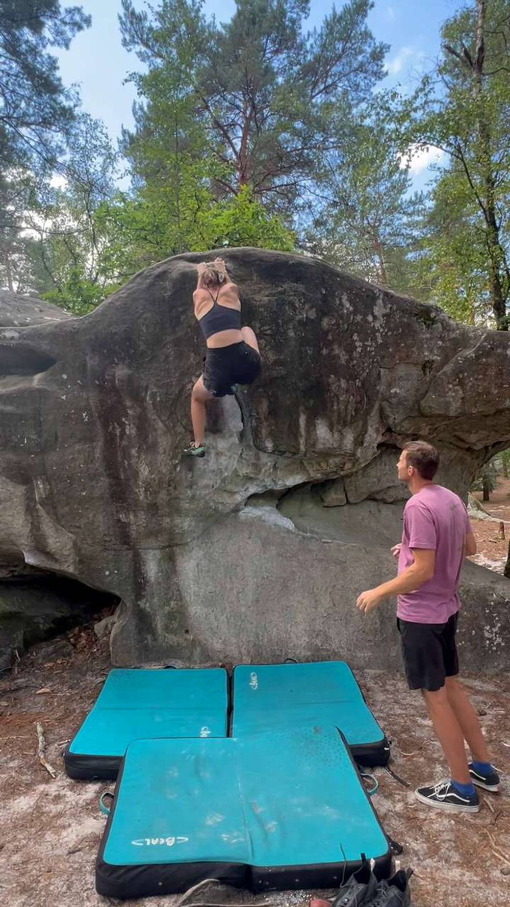 Little Crack v2, Fontainebleau - Beta Video from lexicon_rock