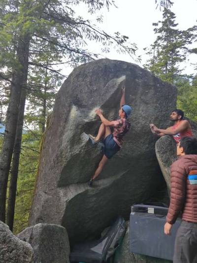 Vigilante v5, Squamish - Beta Video from dankyclimbs
