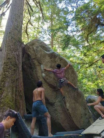 Blood Wyrm v8, Squamish - Beta Video from dankyclimbs