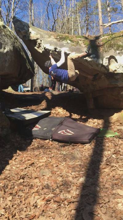 Pittman Arete v5, Hospital Boulders - Beta Video from th3n3wtr3ya113n