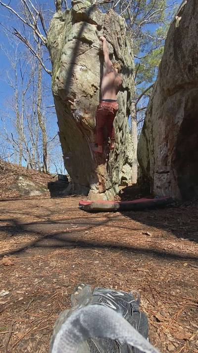 Buzzard v3, Hospital Boulders - Beta Video from brew_boulders