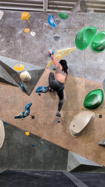 Blue v4, Hogtown Boulders - Beta Video from dundundundawn