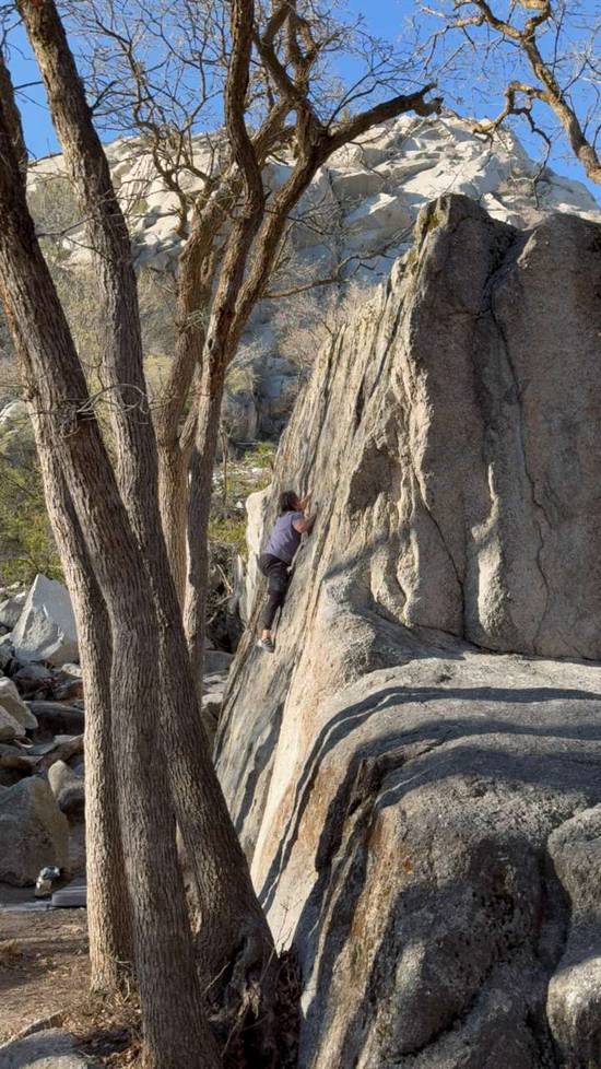 Green Slab Center v1, Little Cottonwood Canyon - Beta Video from ChrisNeal