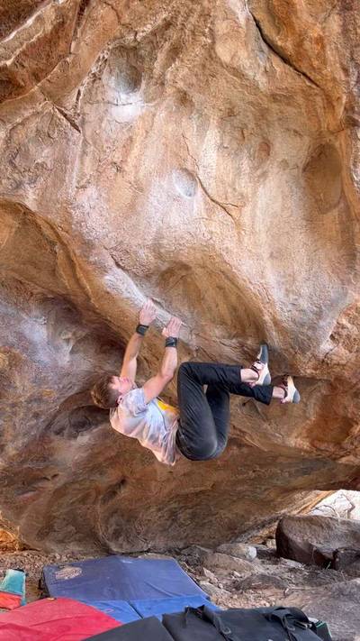 Full Service v10, Hueco Tanks - Beta Video from brenner.rauch