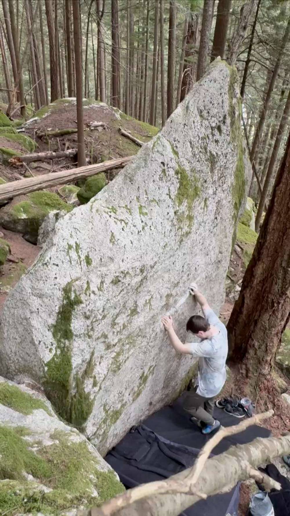 Vanilla Meow v0, Squamish - Beta Video from CarsonClimbs