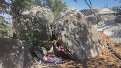 Town Square Arete v6, Black Mountain - Beta Video from steviesends