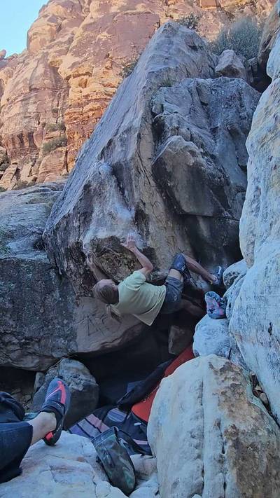 Underminer v10, Red Rock - Beta Video from Delaymybelay