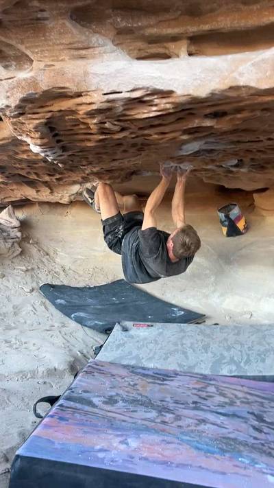 Hobo Habitat v6, Moe's Valley - Beta Video from travieggg
