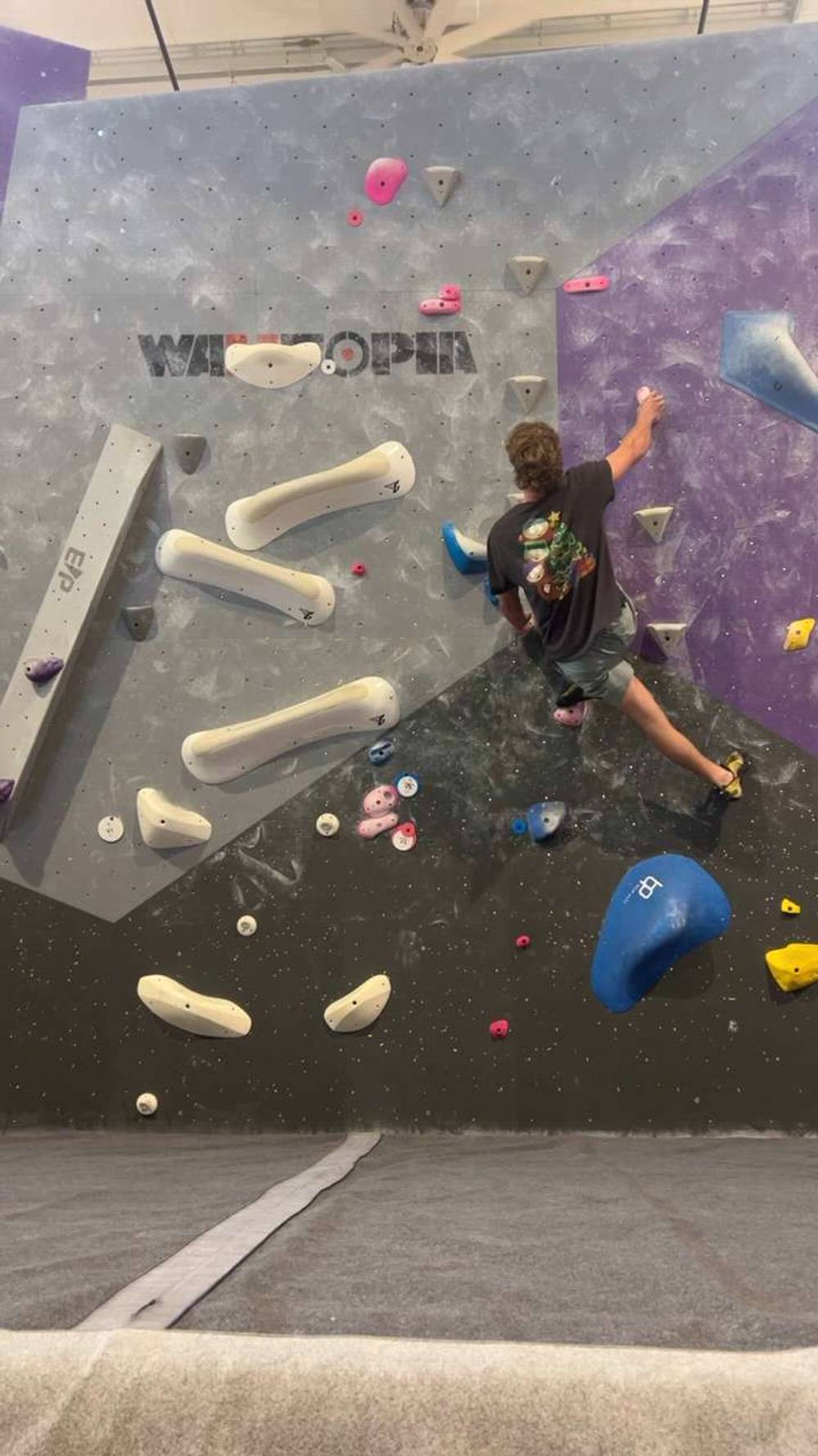 Pink v5, DYNO Detroit - Beta Video from Climber10000