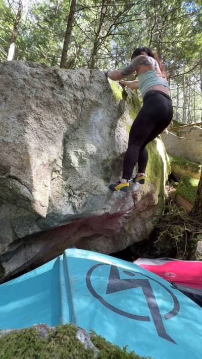 The Big Scoop v5, Squamish - Beta Video from mountainmarie