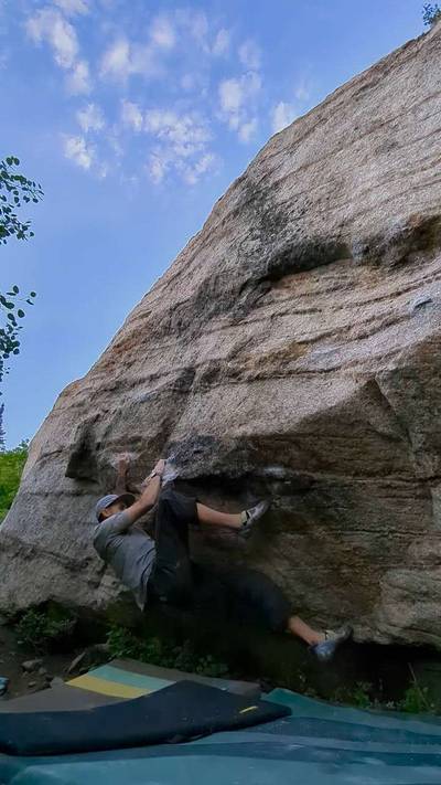 Lurp Sit v8, Little Cottonwood Canyon - Beta Video from rileylundquist