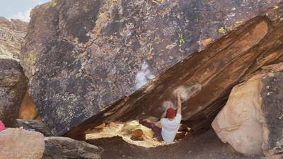 Show of Hands v10, Moe's Valley - Beta Video from importedbean