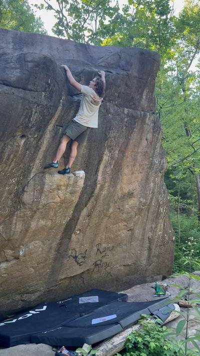 Way of the Gun v4, New River Gorge - Beta Video from climbedington