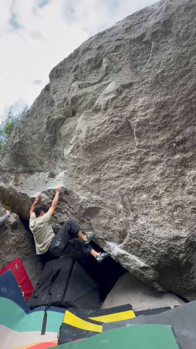 No Excuse Low v8, Squamish - Beta Video from dylan.chang