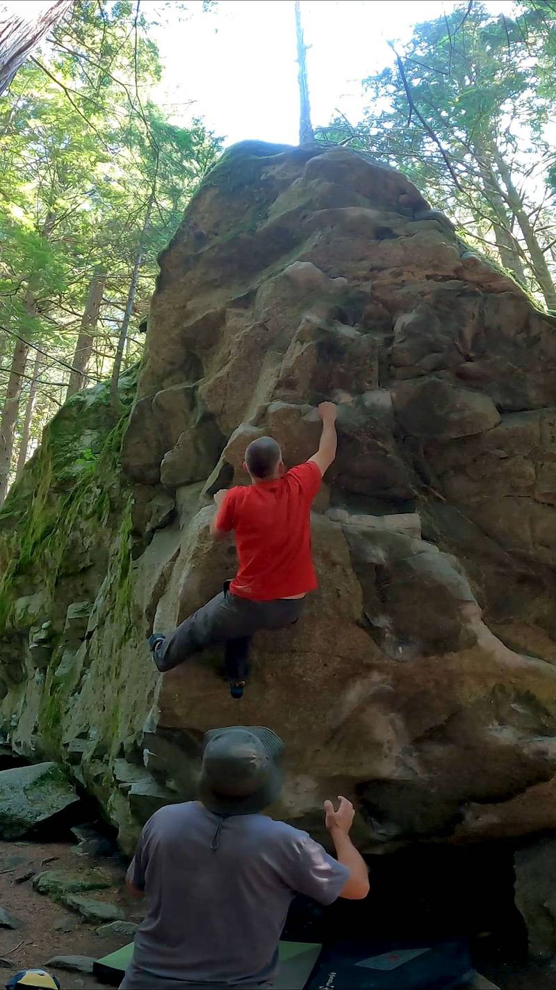 Paralyzing v4, Squamish - Beta Video from AllTheV4s