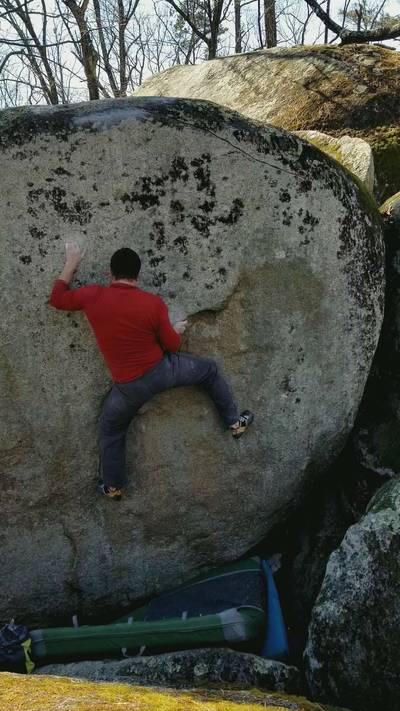 Pitfall v8, Boat Rock - Beta Video from seclimber