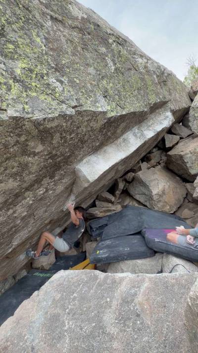 Neolithic v10, Little Cottonwood Canyon - Beta Video from routesetter