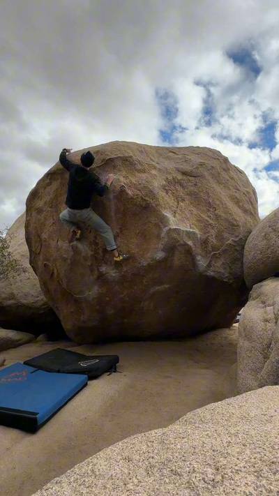 False Blockhead Sit v5, Joshua Tree - Beta Video from ChandlerCheese