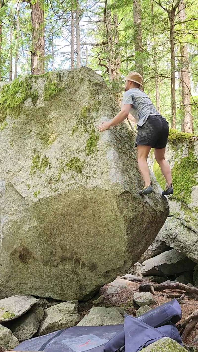 Font Funk v4, Squamish - Beta Video from CarsonClimbs