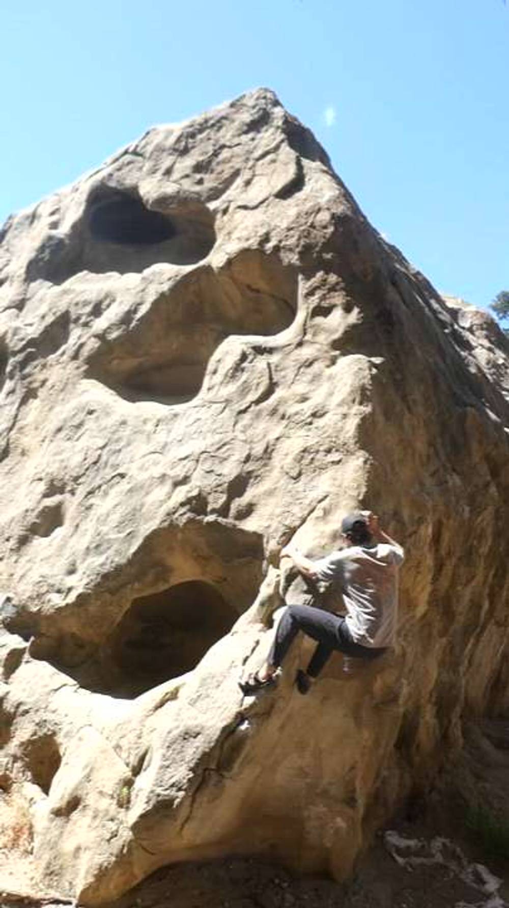 South Arete v1, Stoney Point - Beta Video from vilardo24