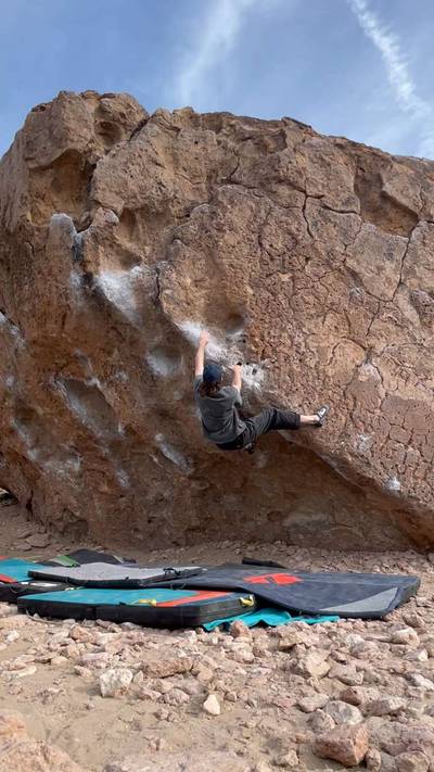 Kling And Smirk v2, Bishop - Beta Video from yavi