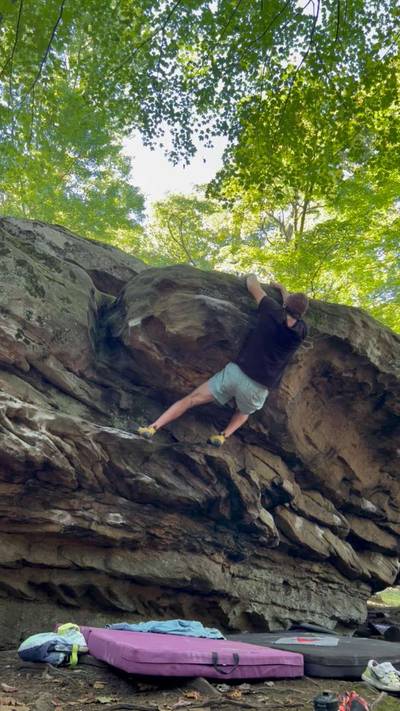 How I Learned to Stop Worrying and Love the Mantle v5, Coopers Rock - Beta Video from bouldering_baboon
