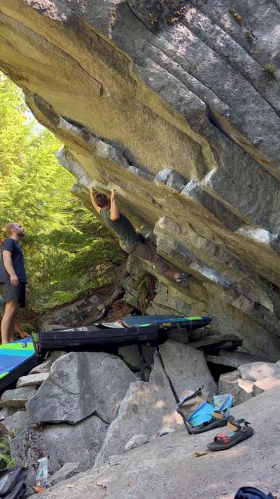 Obesity v7, Gold Bar - Beta Video from Crews.Carter