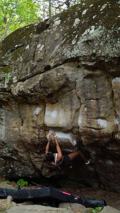 Dig Dug v4, Horseshoe Canyon Ranch - Beta Video from inaclimbs