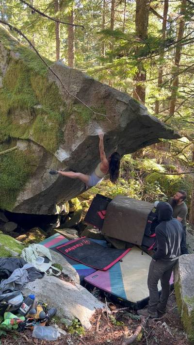 World's Best V7 v7, Gold Bar - Beta Video from lauramarie43