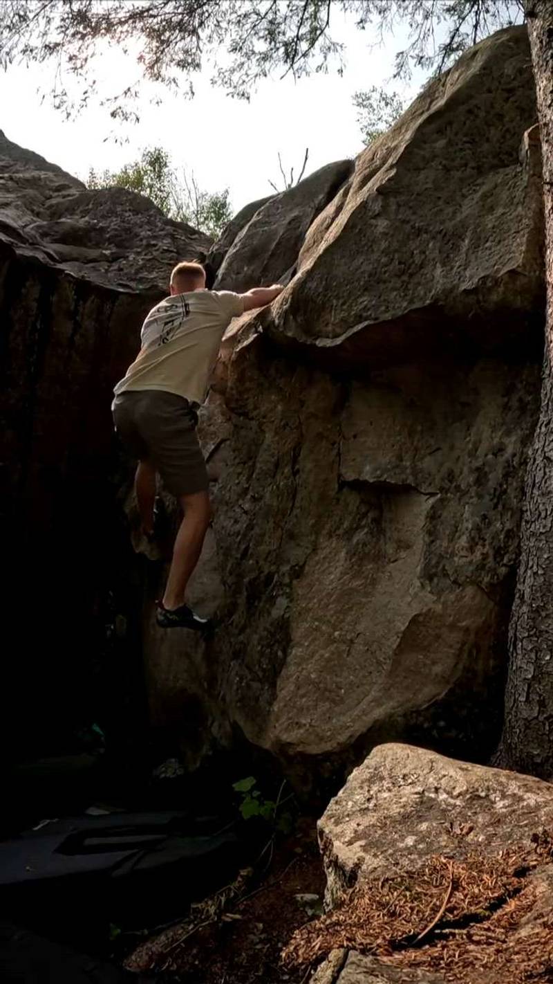 Breezeblocks v1, The Nooks - Beta Video from ClimbingCucumber