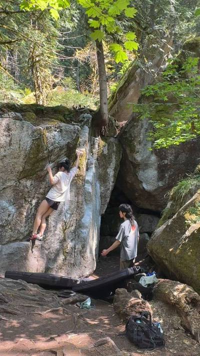 The Seamstress v4, Squamish - Beta Video from Lina.