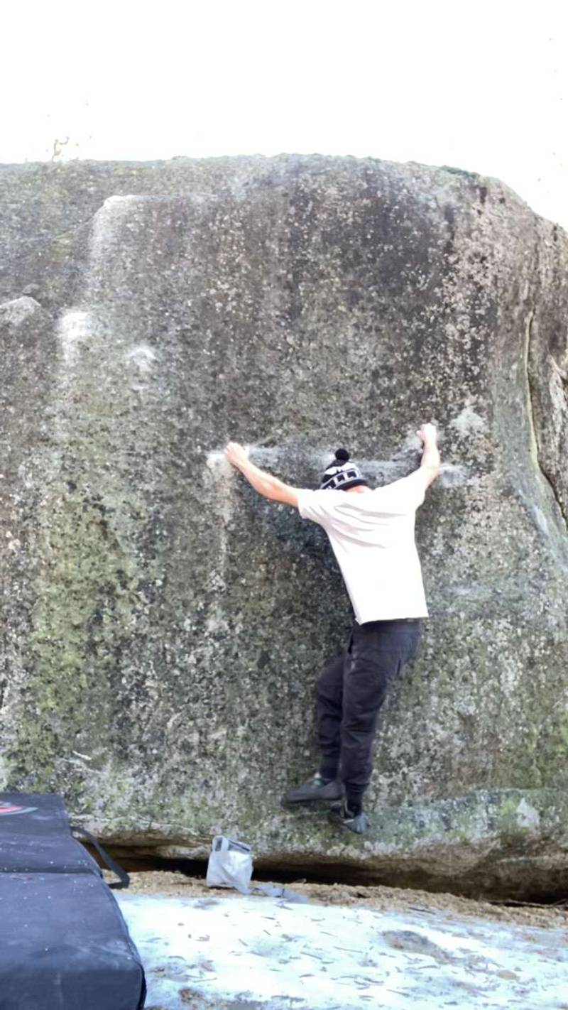 Grand Traverse v1, Lake Tahoe - Beta Video from daBoulder