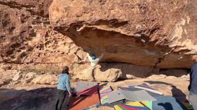 The Mexican Chicken v6, Hueco Tanks - Beta Video from AndrewSpiars