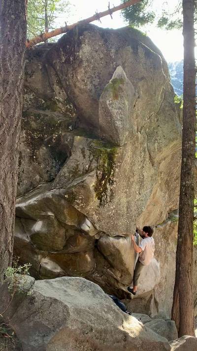 The Footless Traverse v5, Leavenworth - Beta Video from deadhang
