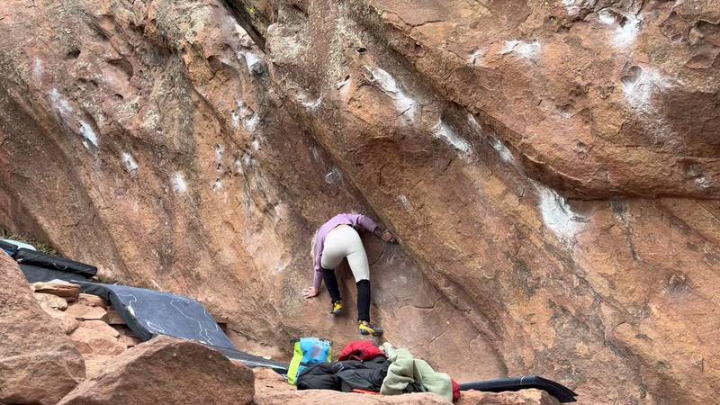Low Shadow Traverse v7, Flagstaff Mountain, CO - Beta Video from Caroleeena