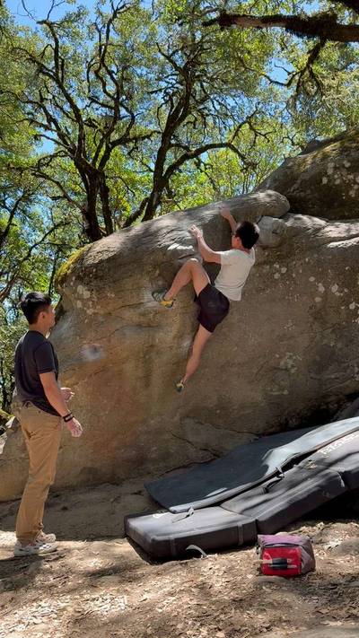 Beak Mantel v4, Castle Rock State Park - Beta Video from yliu12