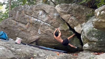 The Tick Traverse v5, Northwest Branch - Beta Video from jinisclimbing