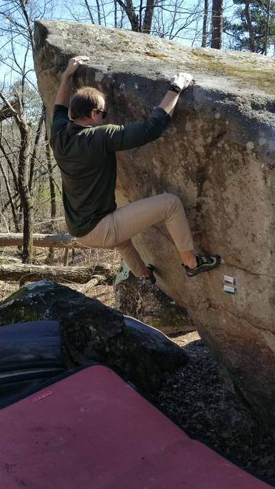 Dead head Traverse v5, Hospital Boulders - Beta Video from Tstreett87