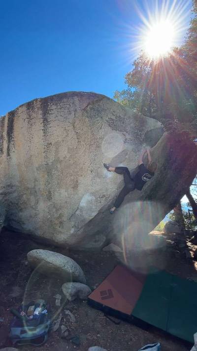 Cracker Boy v7, Black Mountain - Beta Video from webbclimbs