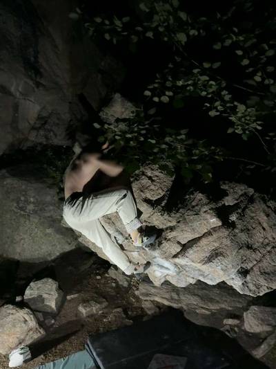 Mini Dagger Left v6, Rocky Mountain National Park - Beta Video from ian.climbs