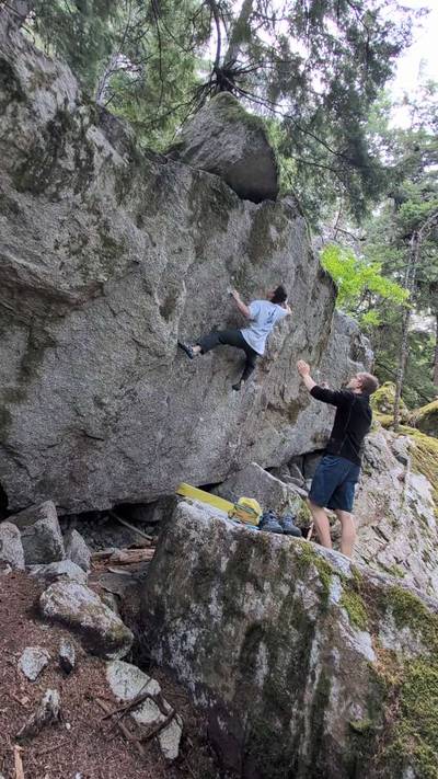 Catch a Swollen Heart for not Rollin' Smart v7, Squamish - Beta Video from Sheldon