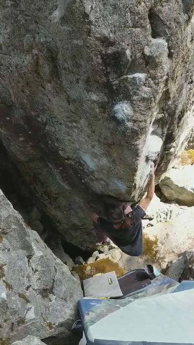 White Lion Low v10, Squamish - Beta Video from thegnarwall