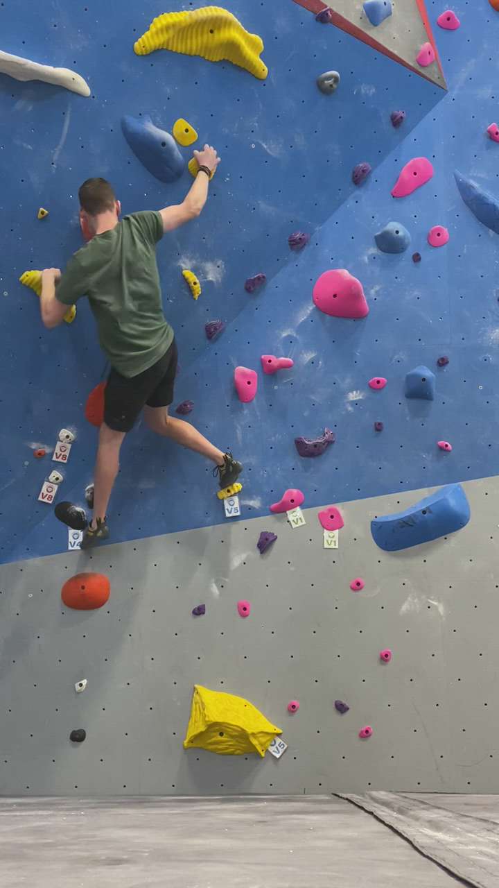 v5, Gemstone Climbing Center KAYA The Climber's App