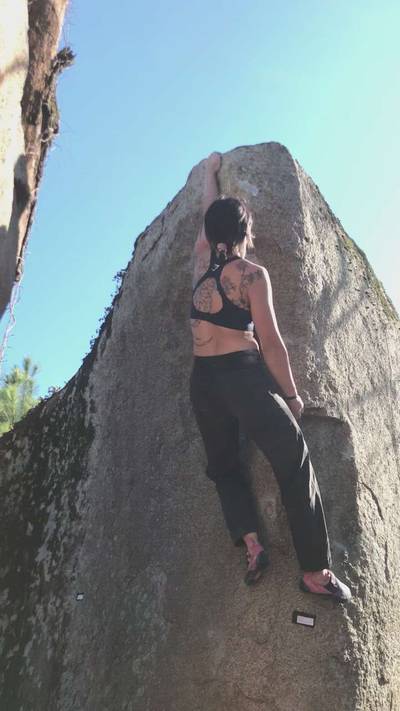 Lynn's Arête Direct v6, Boat Rock - Beta Video from root_gang
