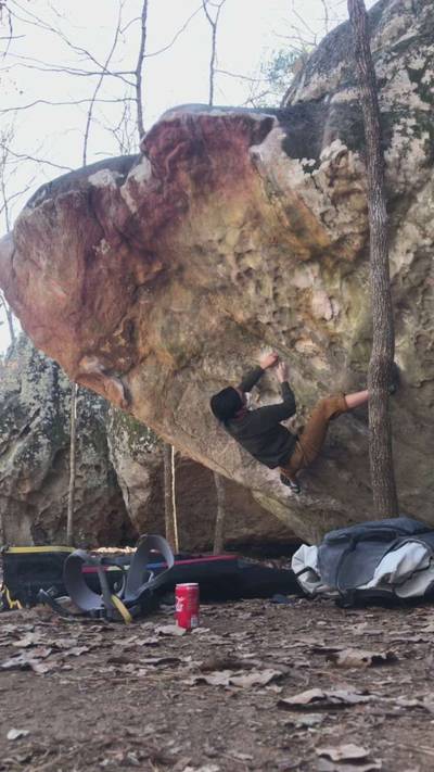 Hustle & Flow v10, Hospital Boulders - Beta Video from dan_fu_climbs