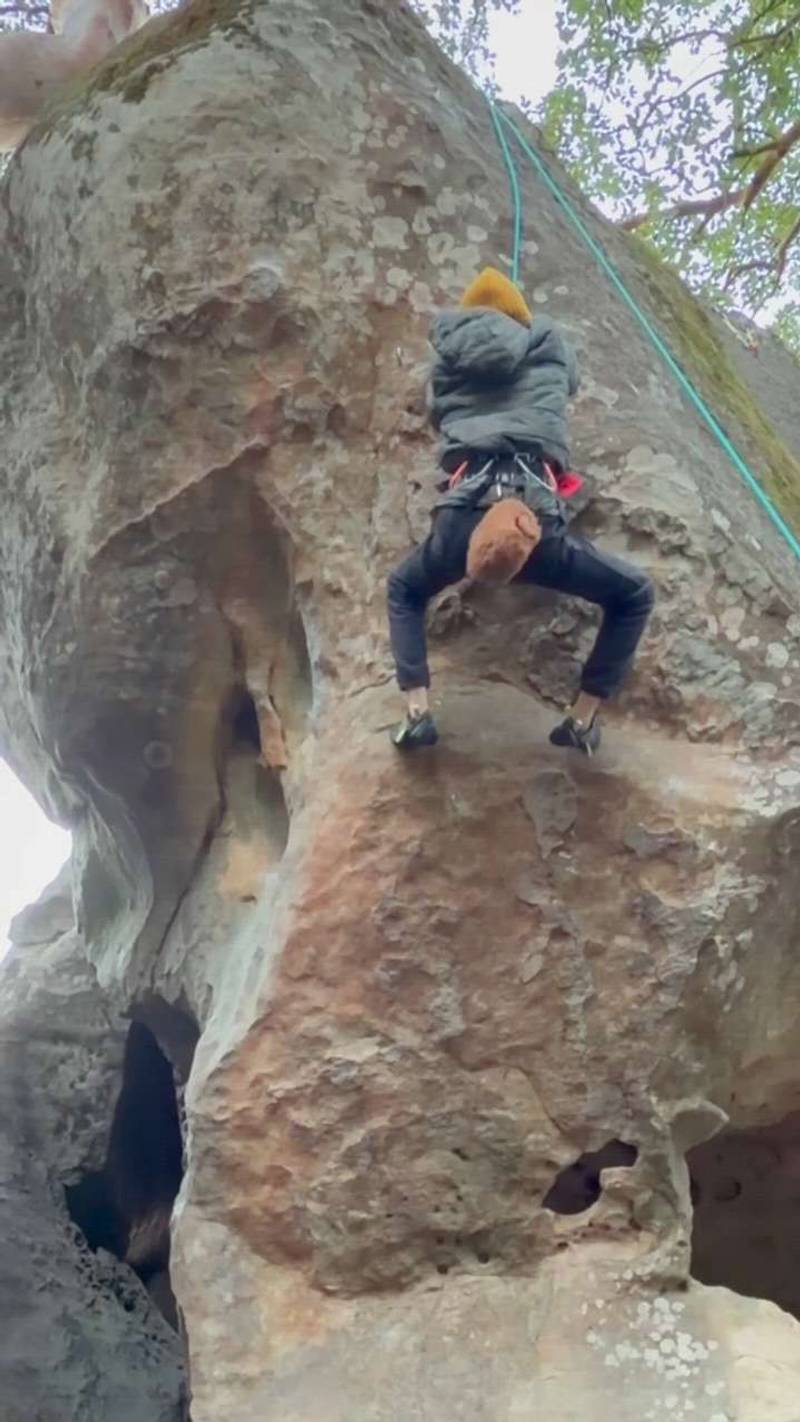 Jail Bird 5.12a, Castle Rock State Park - Beta Video from SweatySender