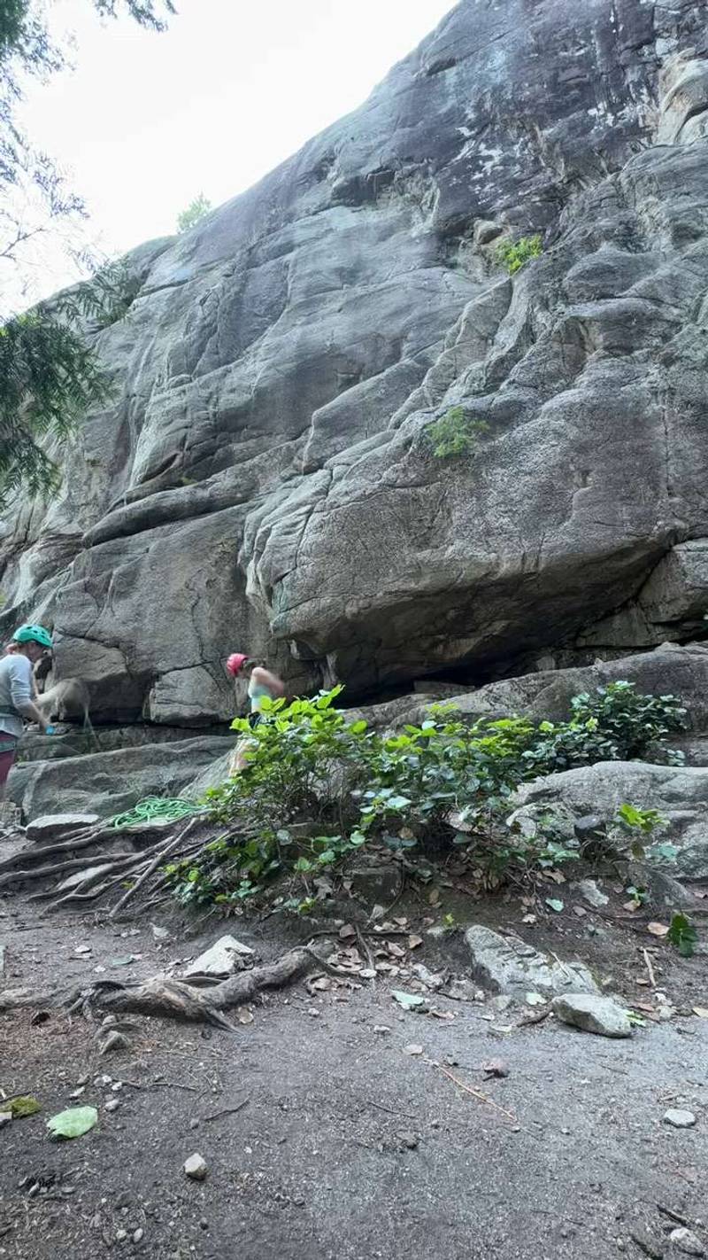 Oh, Happy Day 5.10a, Squamish - Beta Video from JennyRobbins