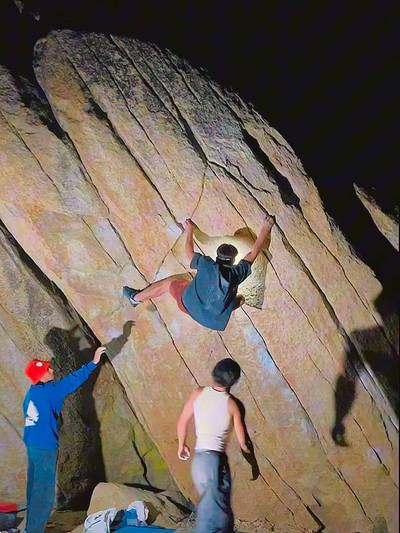 Tour de France v7, Black Mountain - Beta Video from peterclimbs