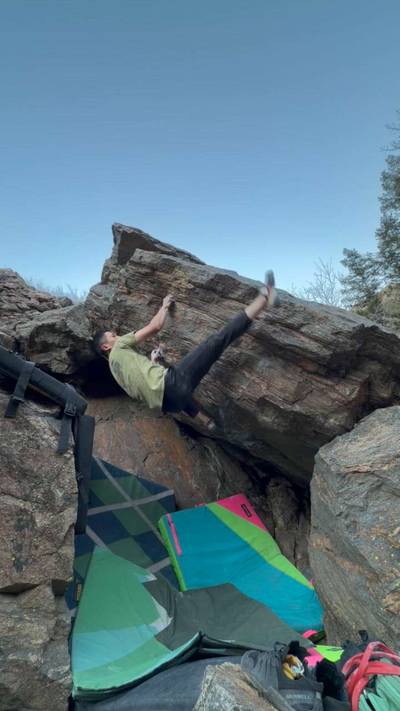 Troll Hole v7, Clear Creek Canyon - Beta Video from dz51